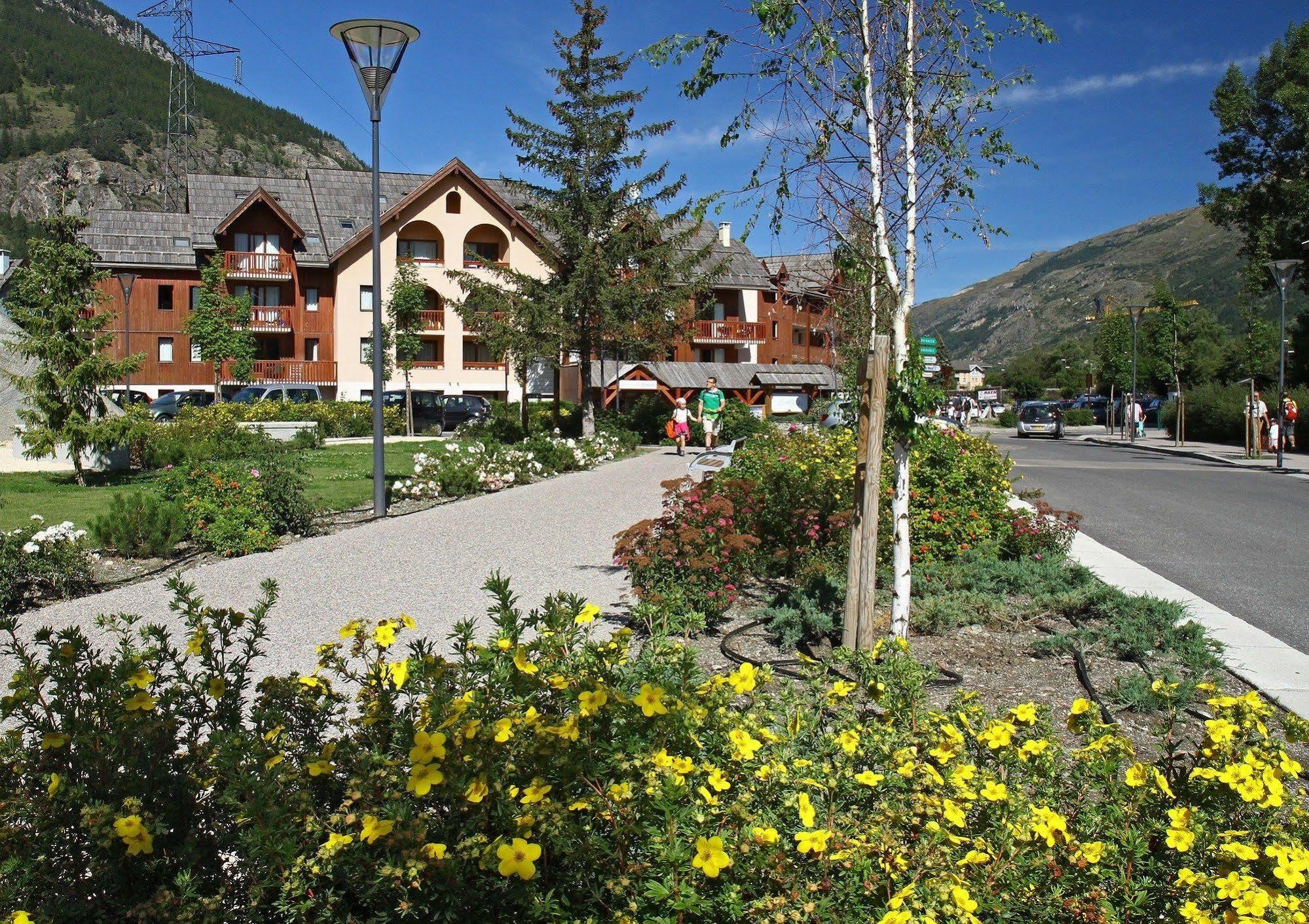 Residence Pierre & Vacances L'Alpaga La Salle-les-Alpes Exterior photo